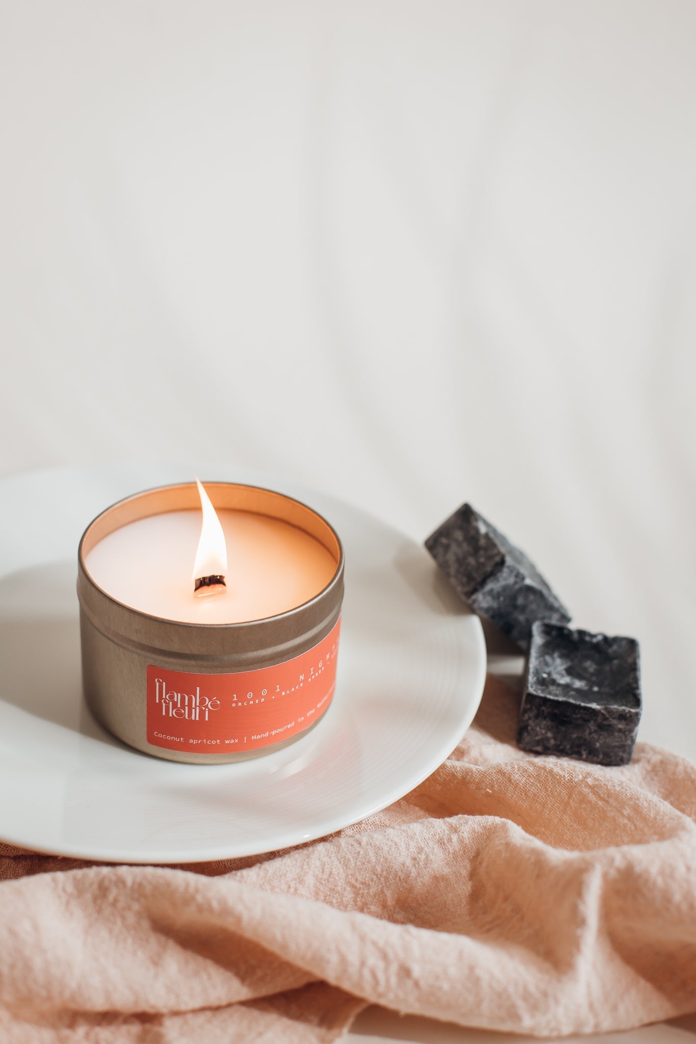 1001 Nights Candle – Orchid, Black Amber & Musk