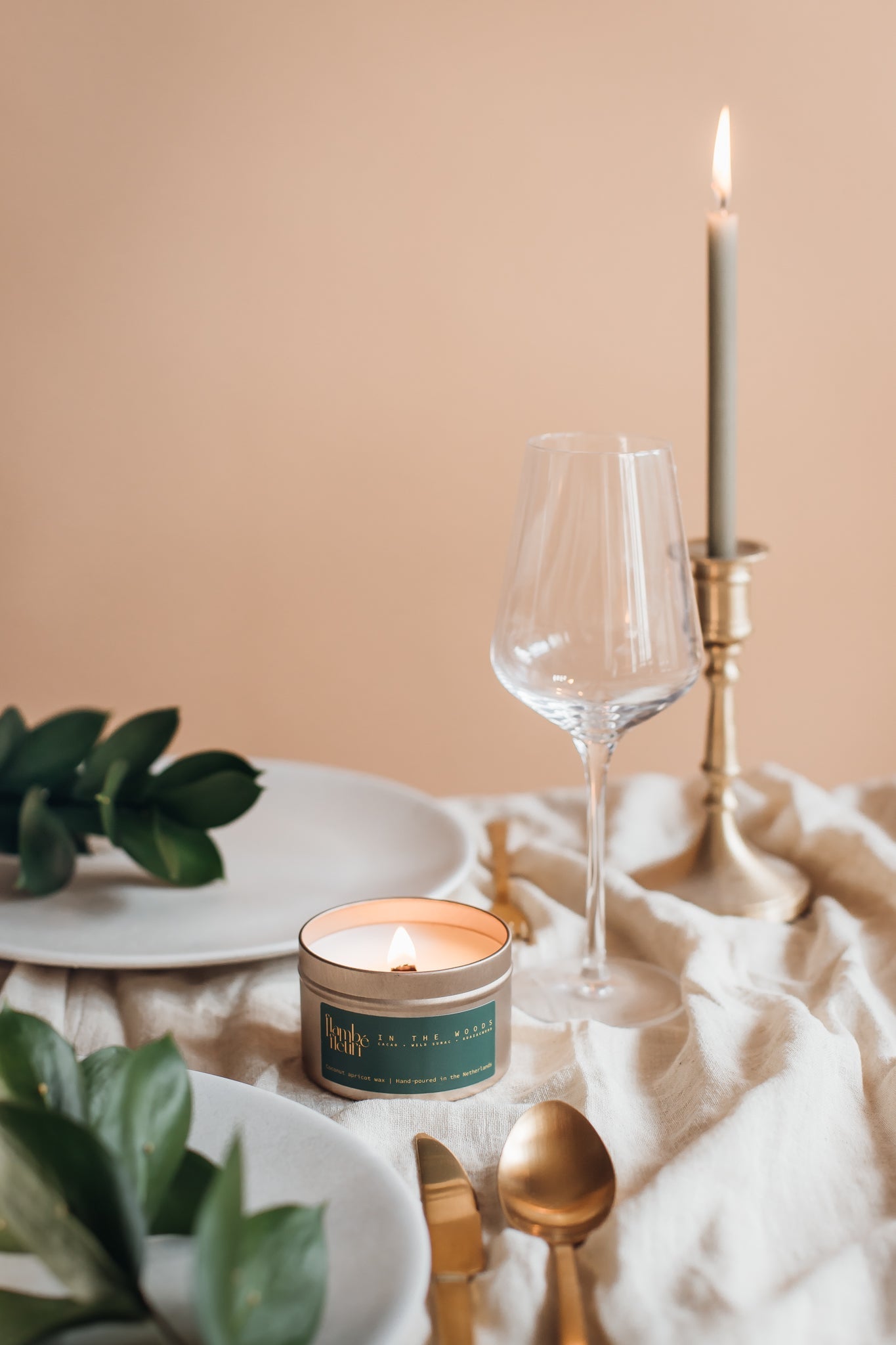 In The Woods Candle – Cacao, Wild Sumac & Guaiacwood